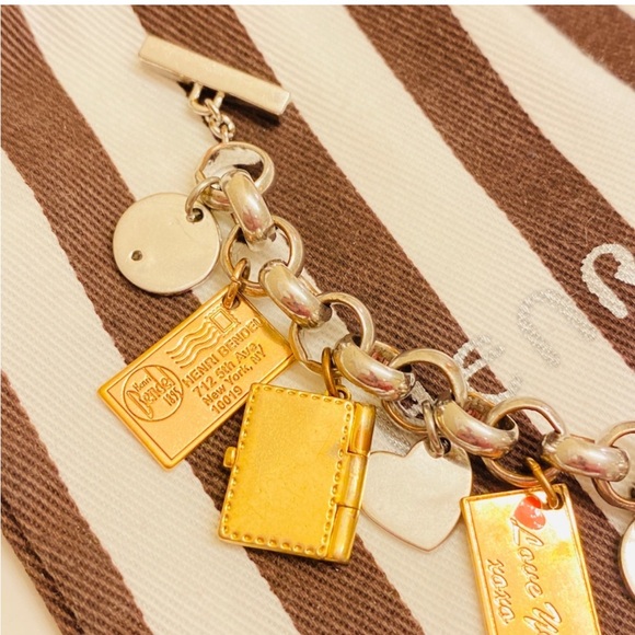 Henri Bendel Love Letters Charm Bracelet - Picture 13 of 16